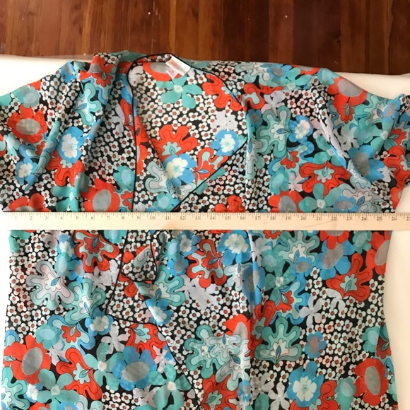 LULAROE Open Front Cardigan Kimono Floral Semi Sheer Coverup Shirley Size Medium - Picture 13 of 16